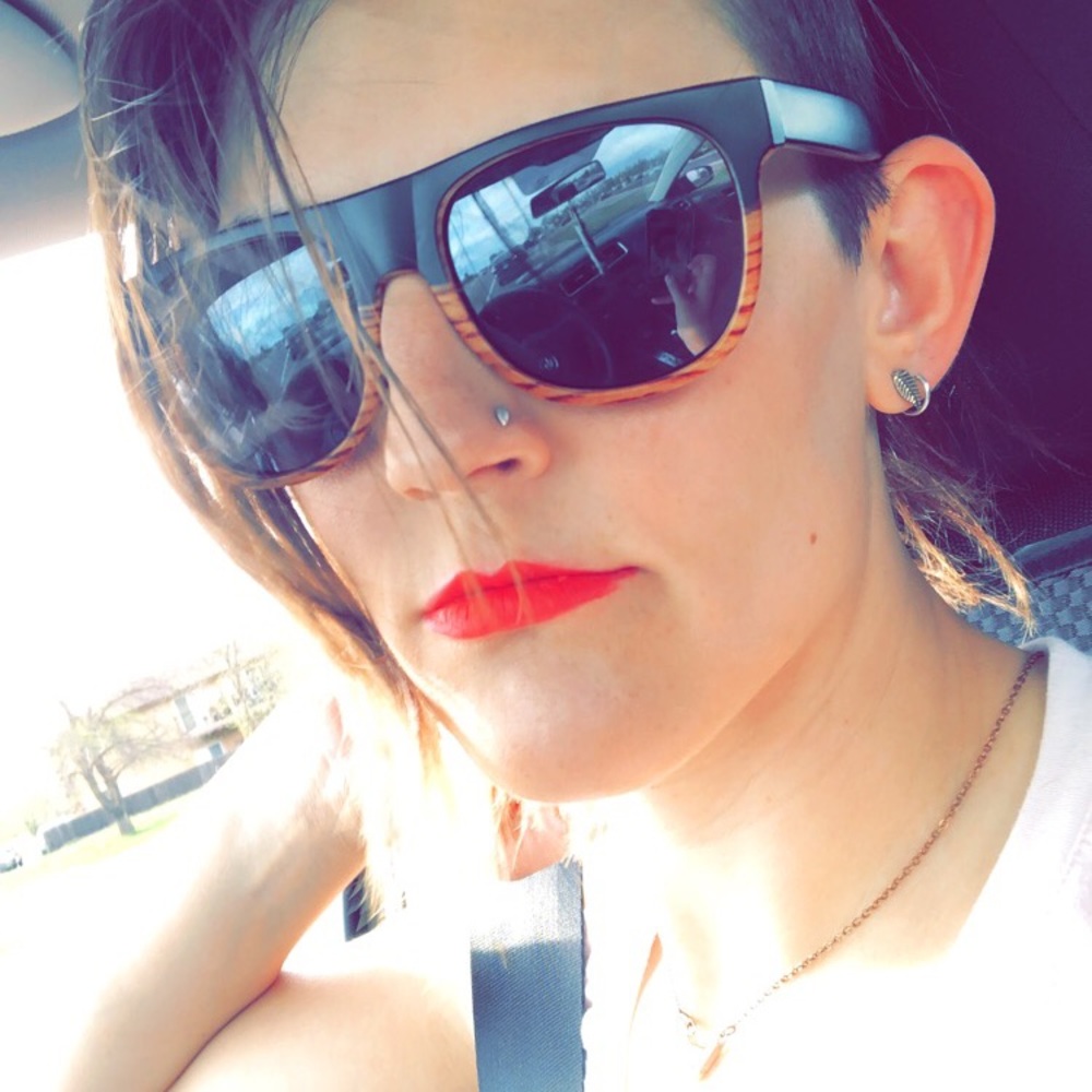 Meet your Posher, Fallyn